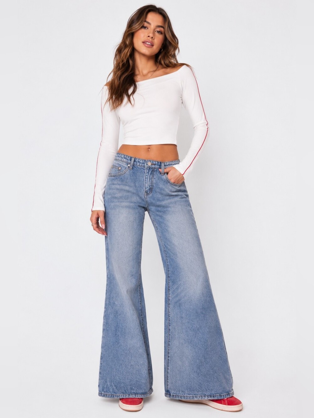 Edikted Low Rise Wide Leg Jeans Light Wash Y2K Baggy Denim NWT XS
